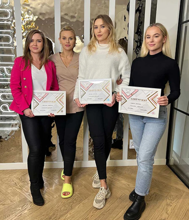 Uczestniczki szkolenia efekt BTX – poziom podstawowy w Meddiamonds Warszawa